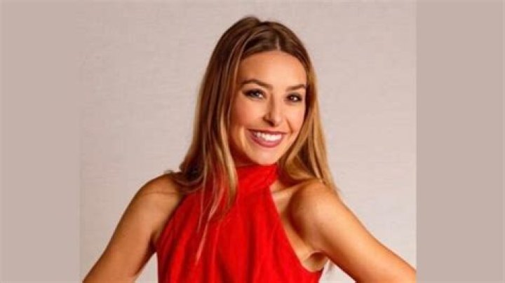 Carlina White Height, Weight, Net Worth, Age, Birthday, Wikipedia, Who, Nationality, Biography